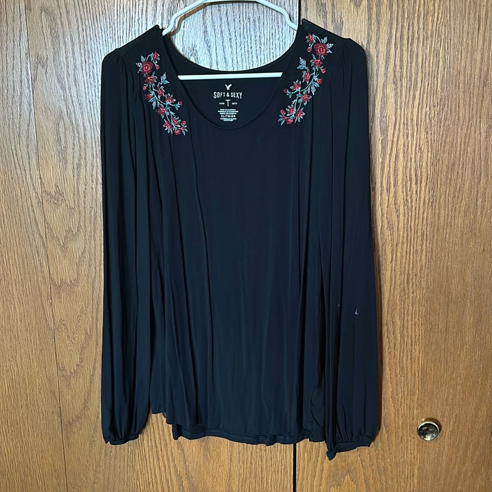American Eagle Long Sleeve